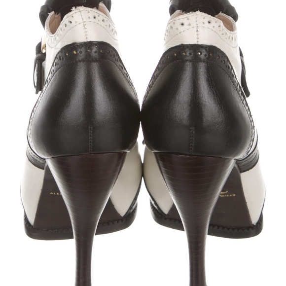 Alexander McQueen booties Sz 36 - Picture 7 of 9